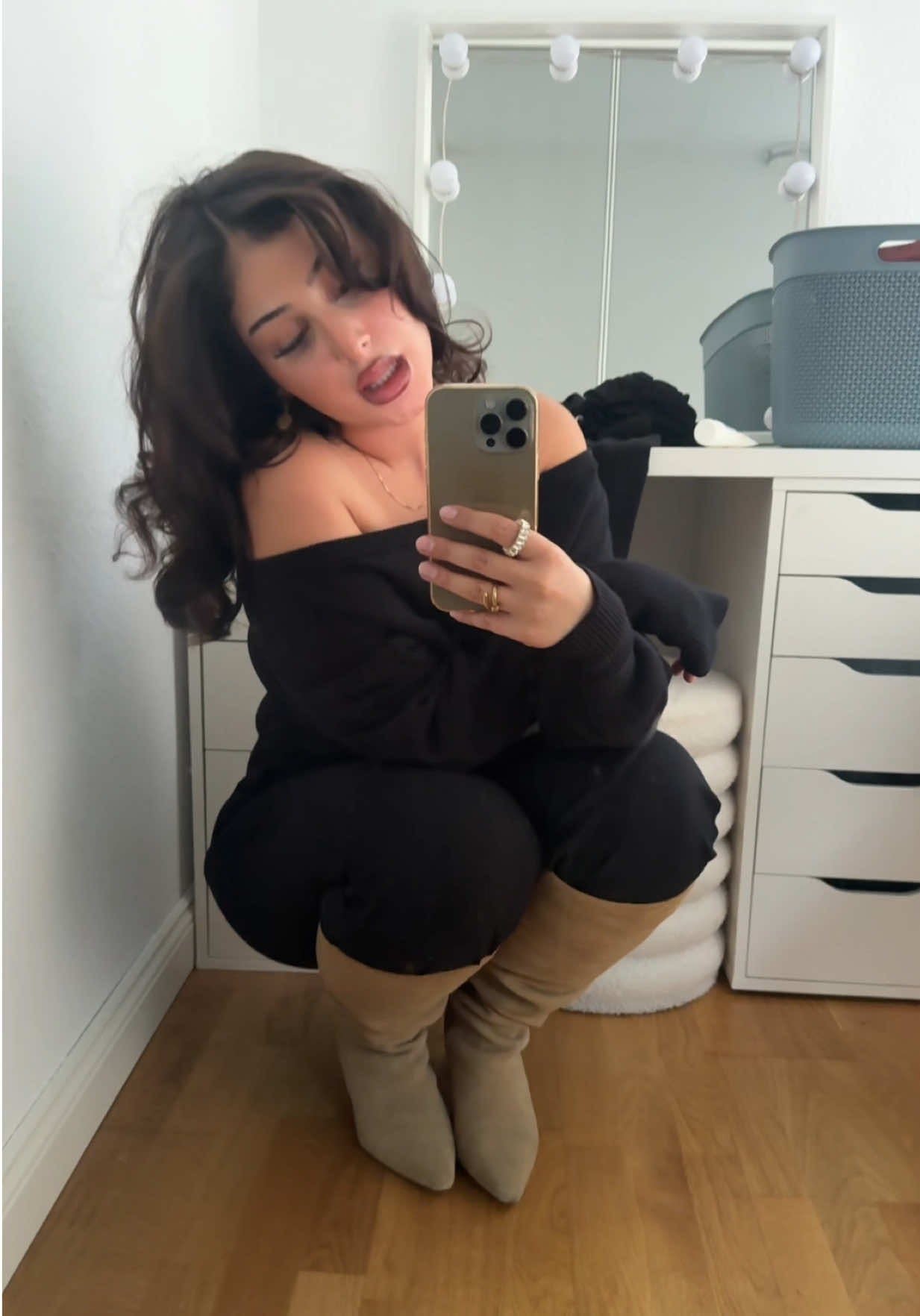 @Dana.sob