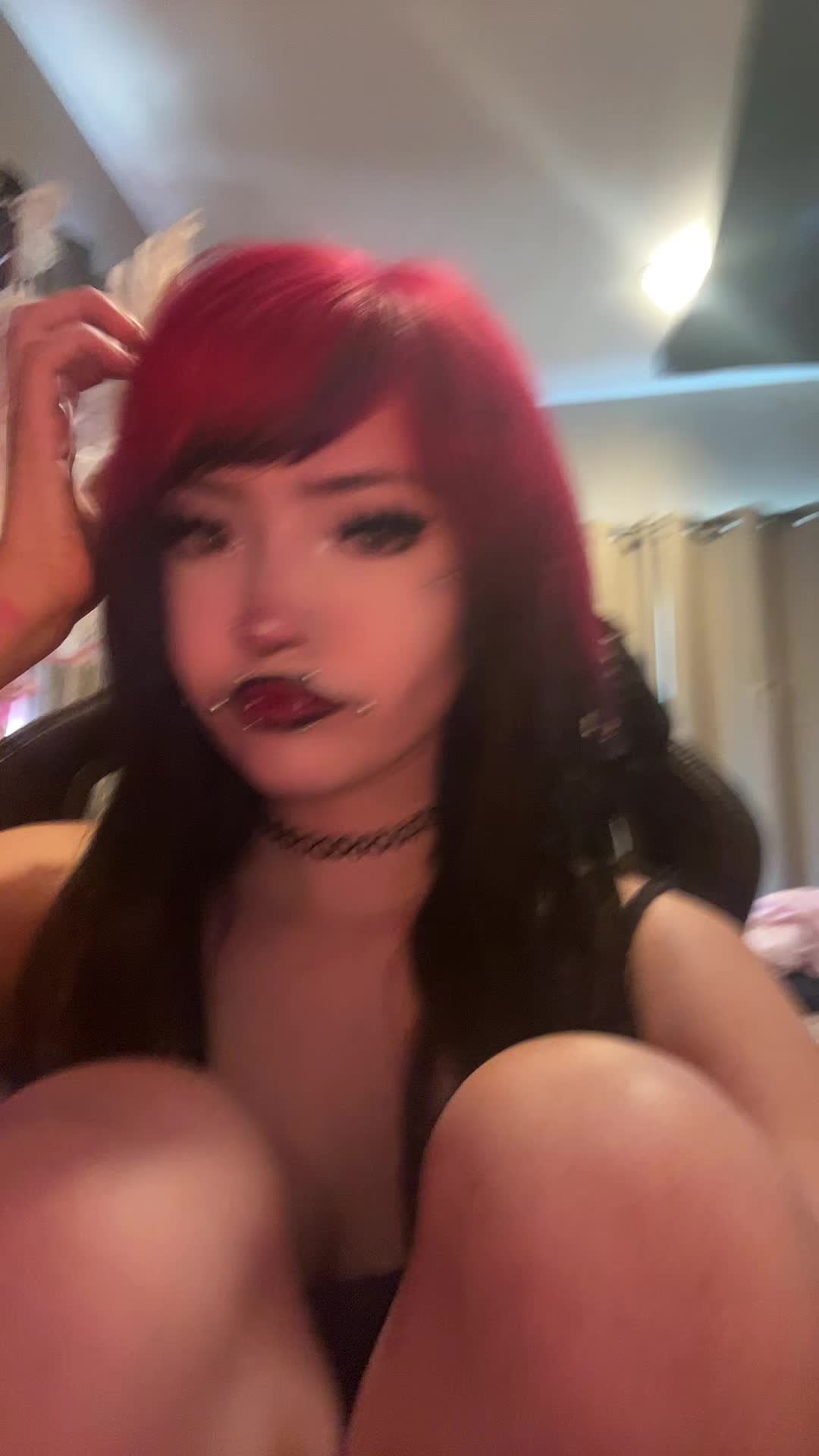 @twinkletoez28