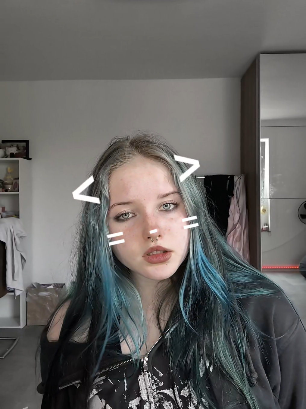 @Angelixx👽
