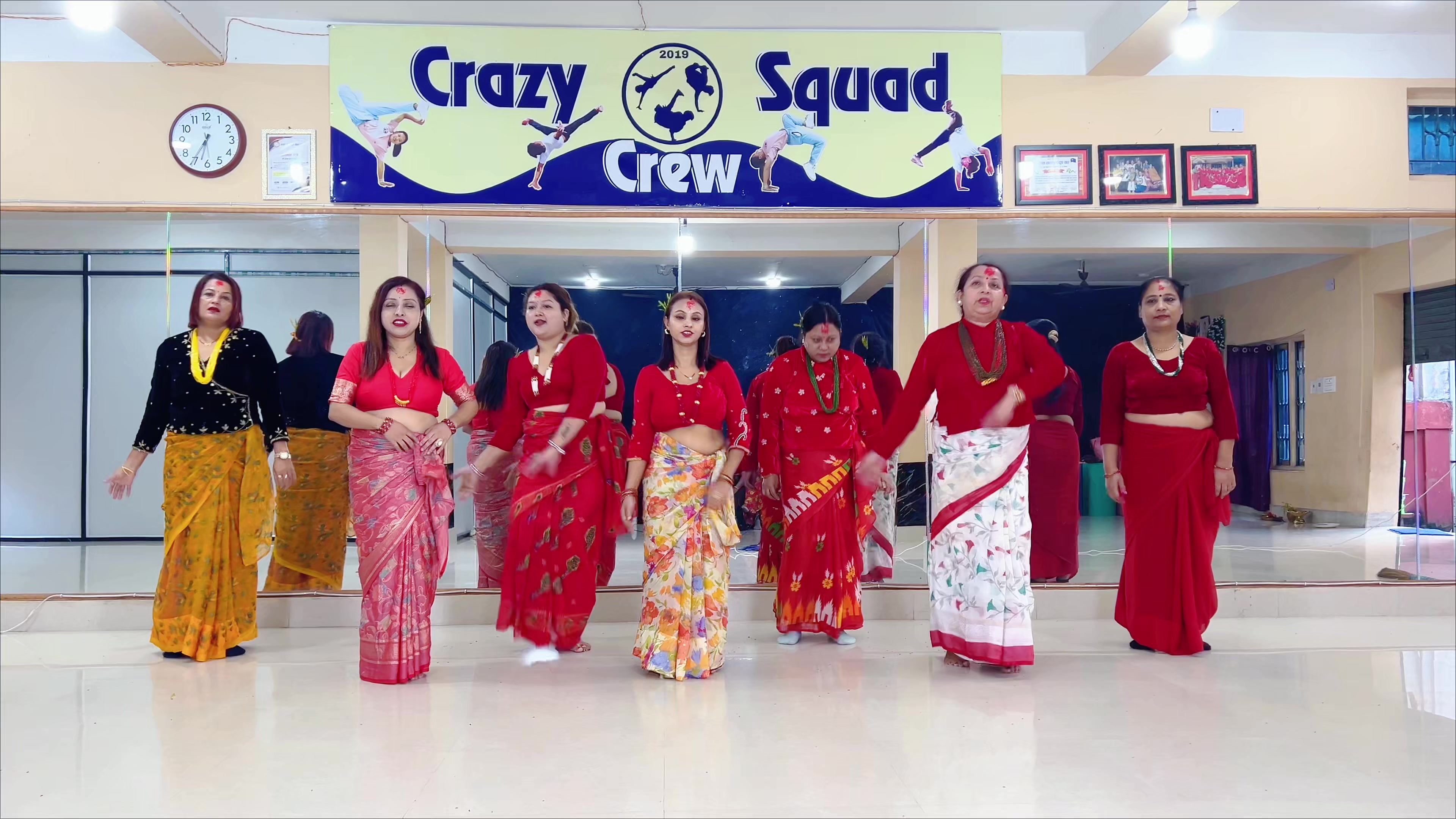 @Crazy Squad Crew