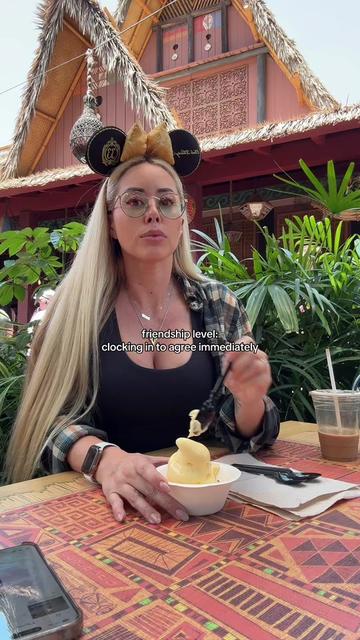 @Alyssa | wife | sahm🌈❣️