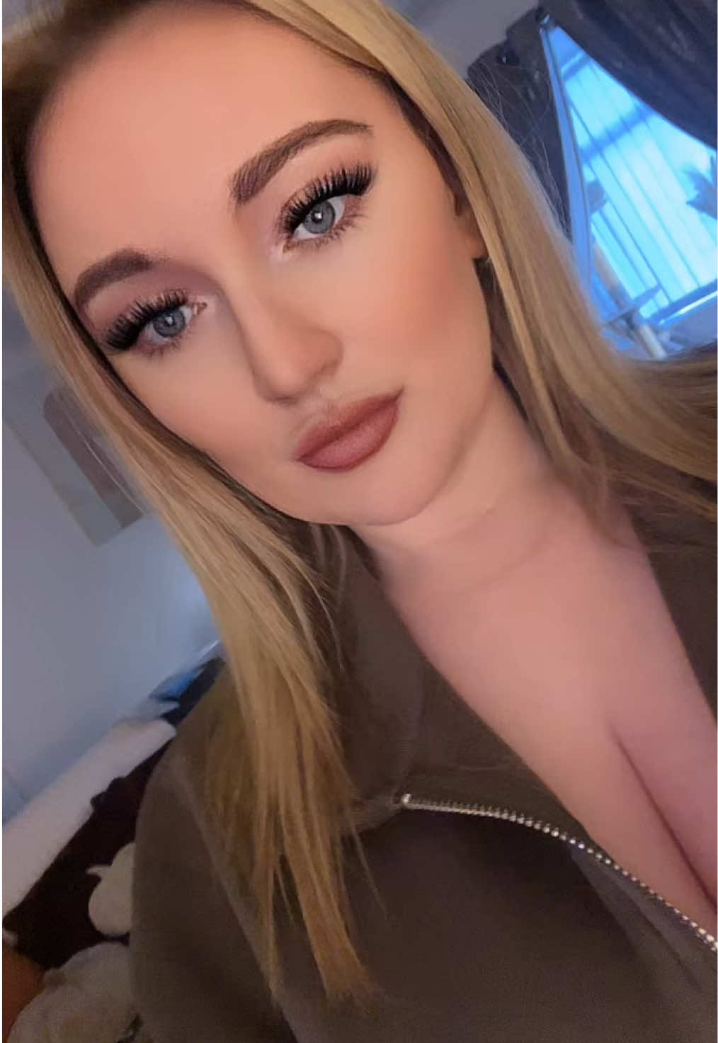 @JustBecca🎀🩷