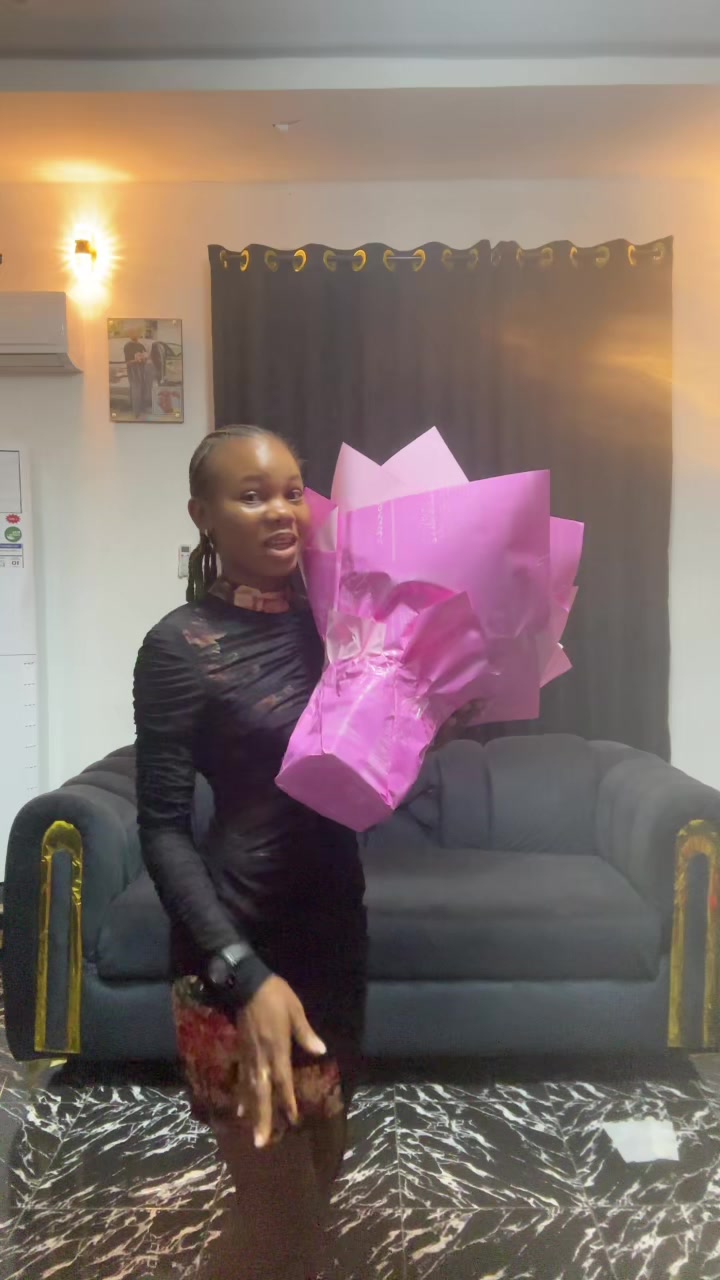 @UGHELLI CAKE VENDOR /GLAMOUR