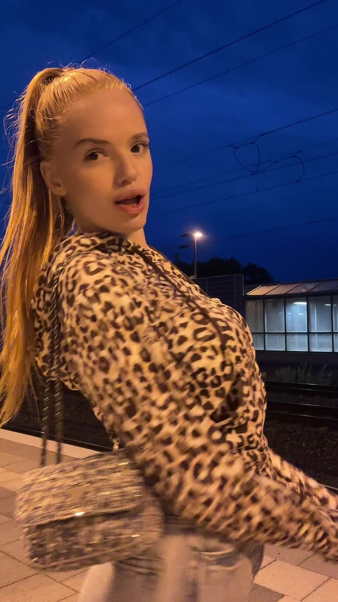 @та самая рыженькая