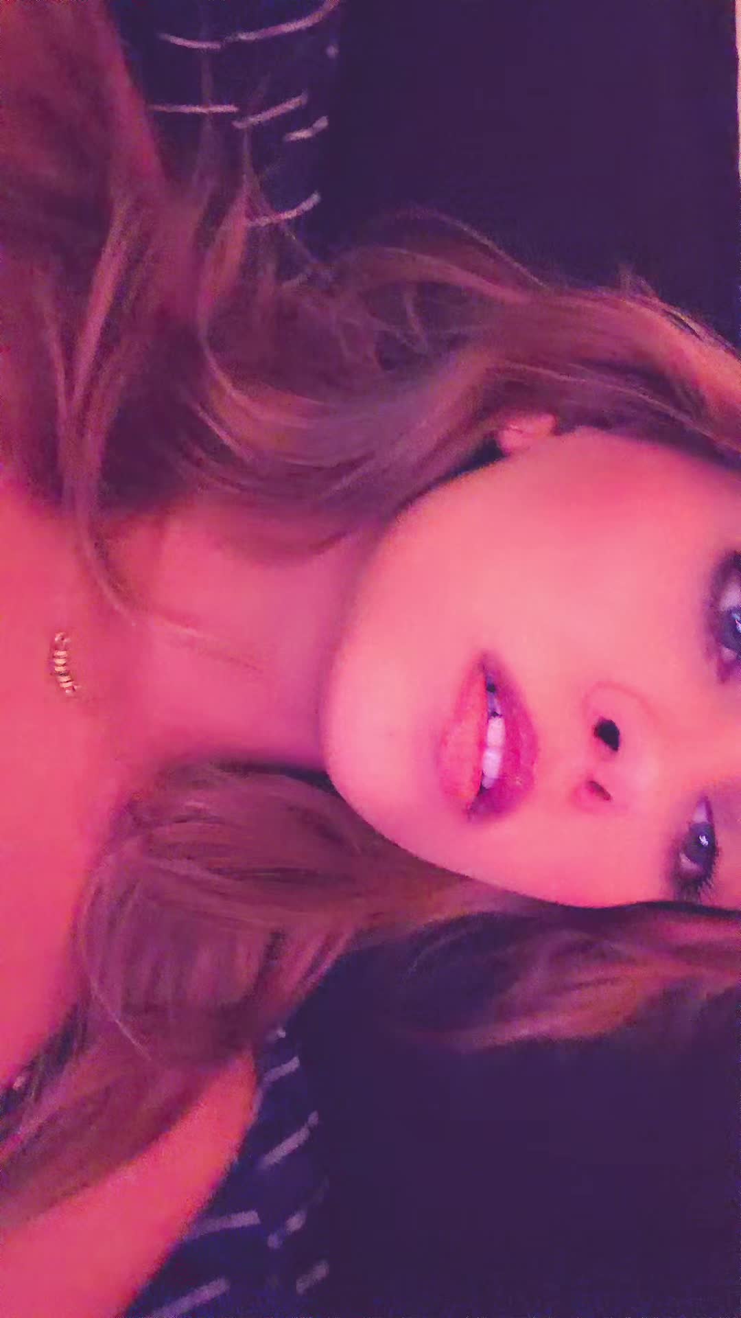 @juliaavelarm