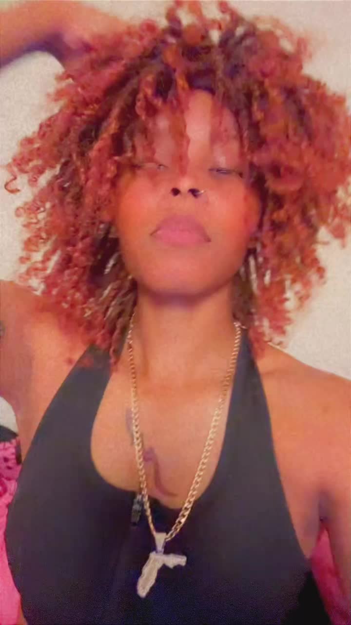 @BiggRedd.Mami