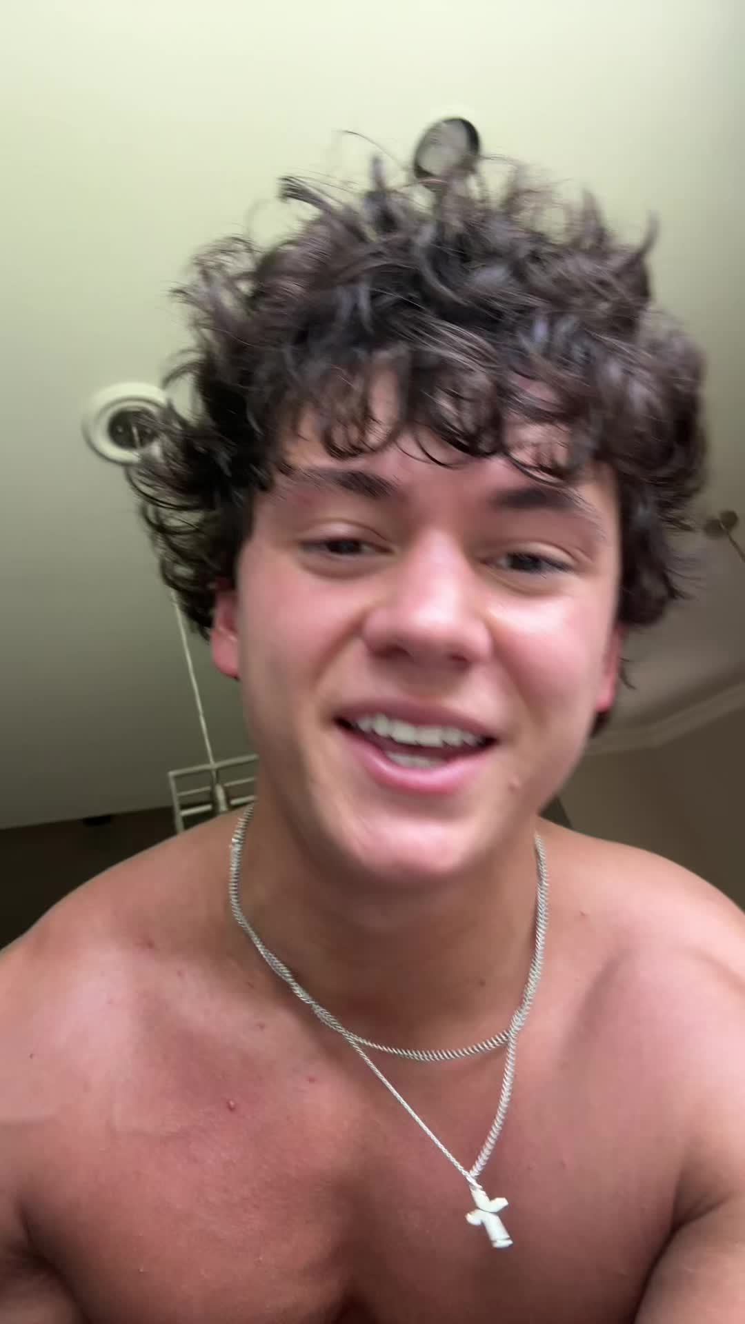 @petercstew