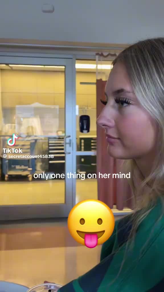 @Monique