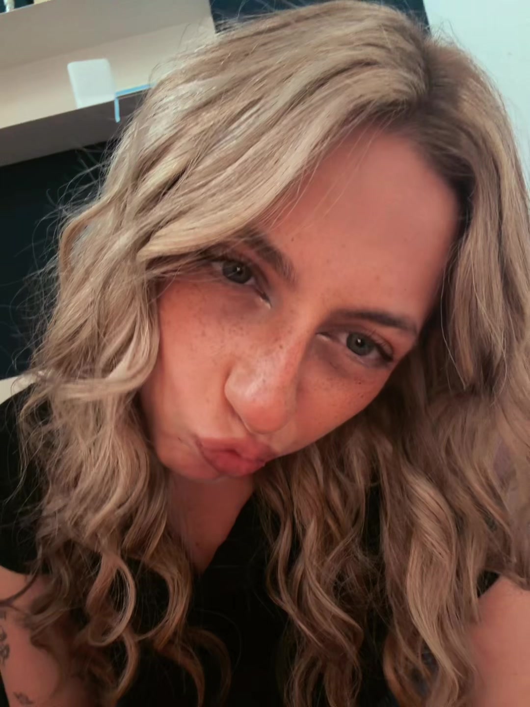 @Lia 🍒🐆