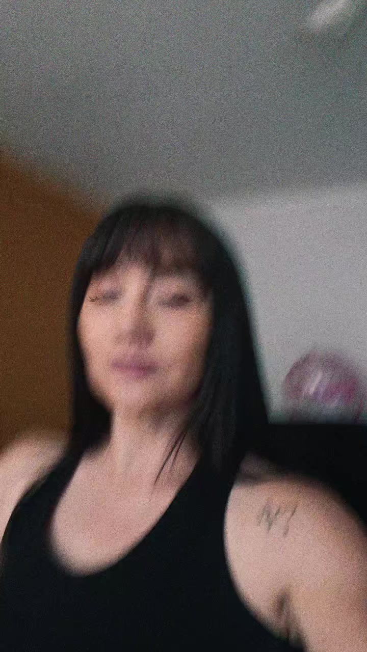 @veronan4018