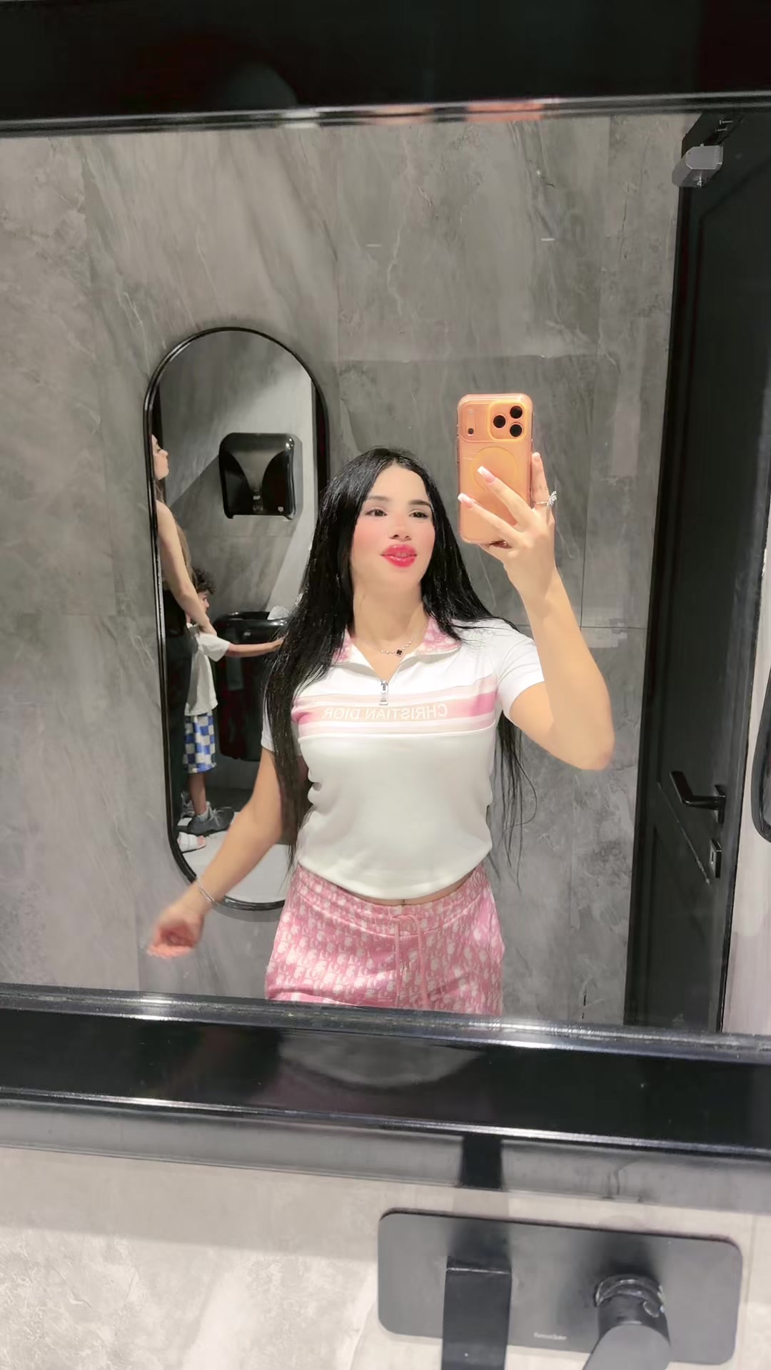 @Sanfoura๐
