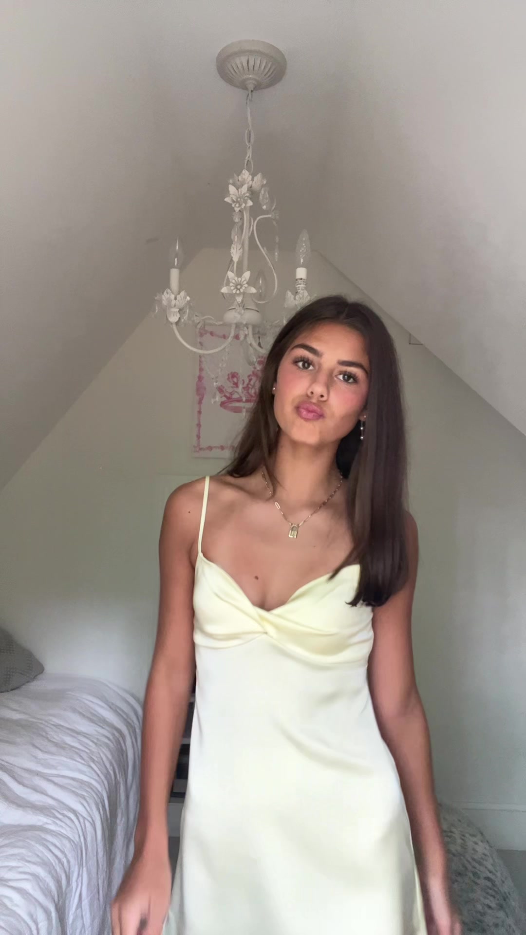 @ella