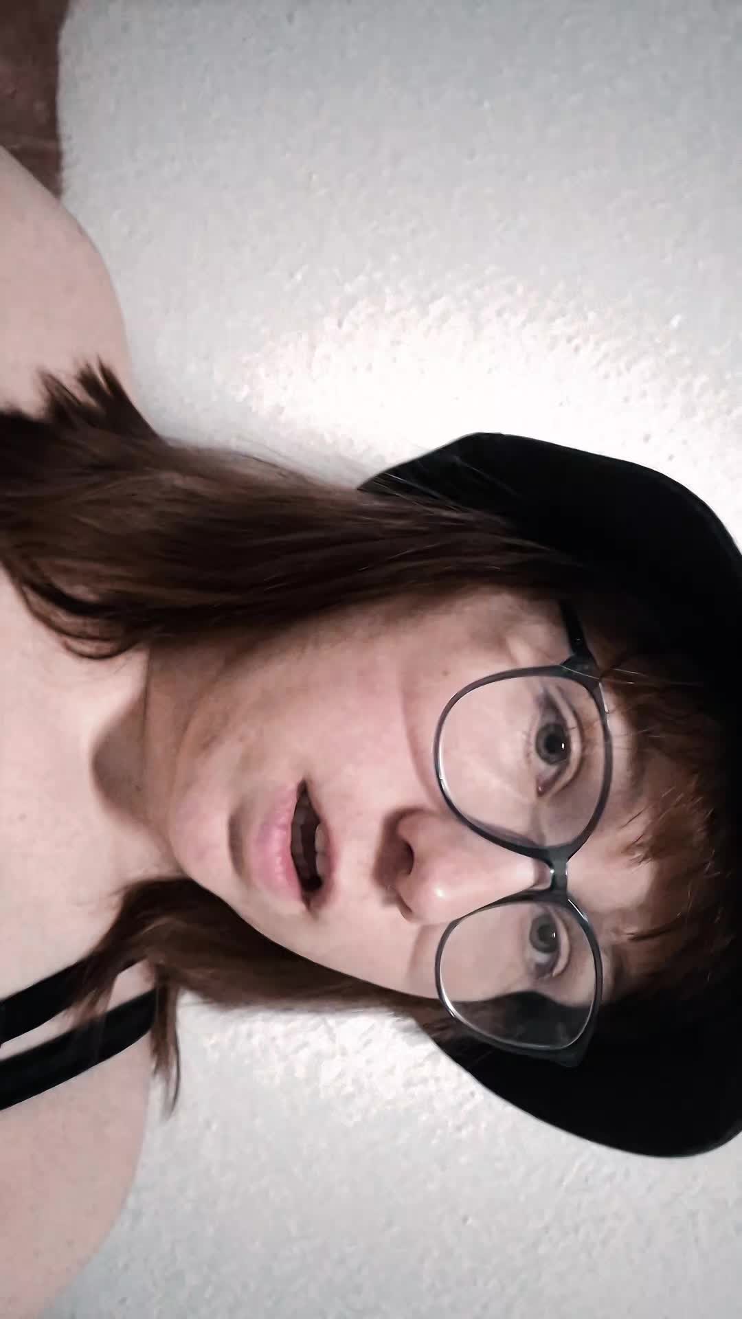@Sarah_blue