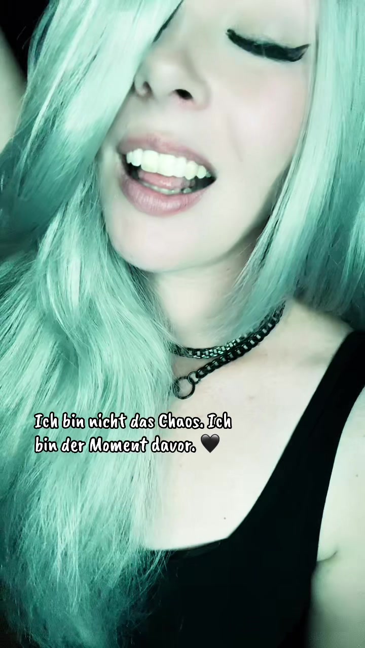 @MrsPuckiii 😈
