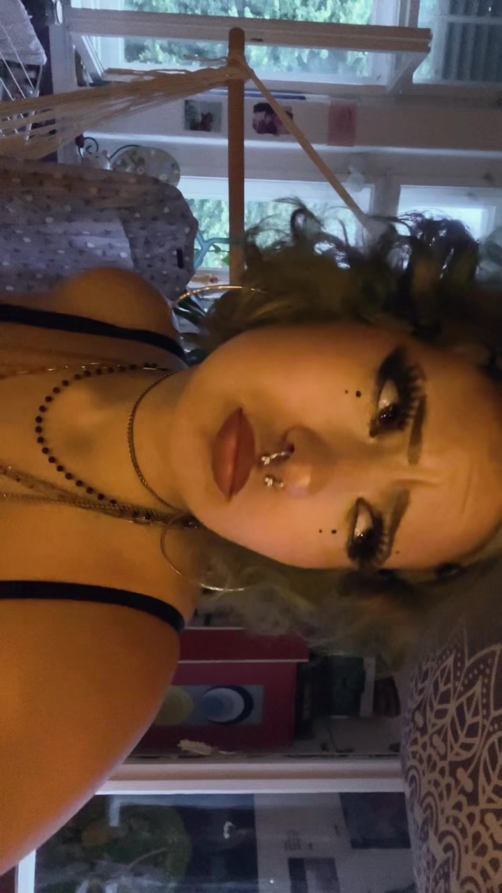 @itz_r0si
