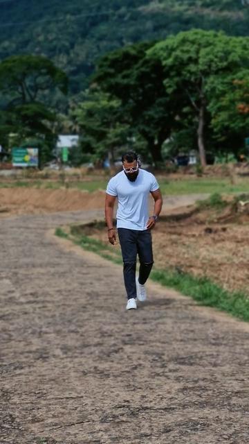 @Akram Haleem🫀🇱🇰❤️🩹