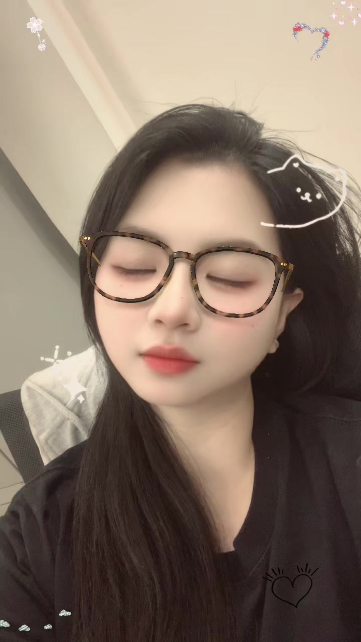 @Mẹ em b&eacute; Lạc Lạc  ᡣ𐭩🌸