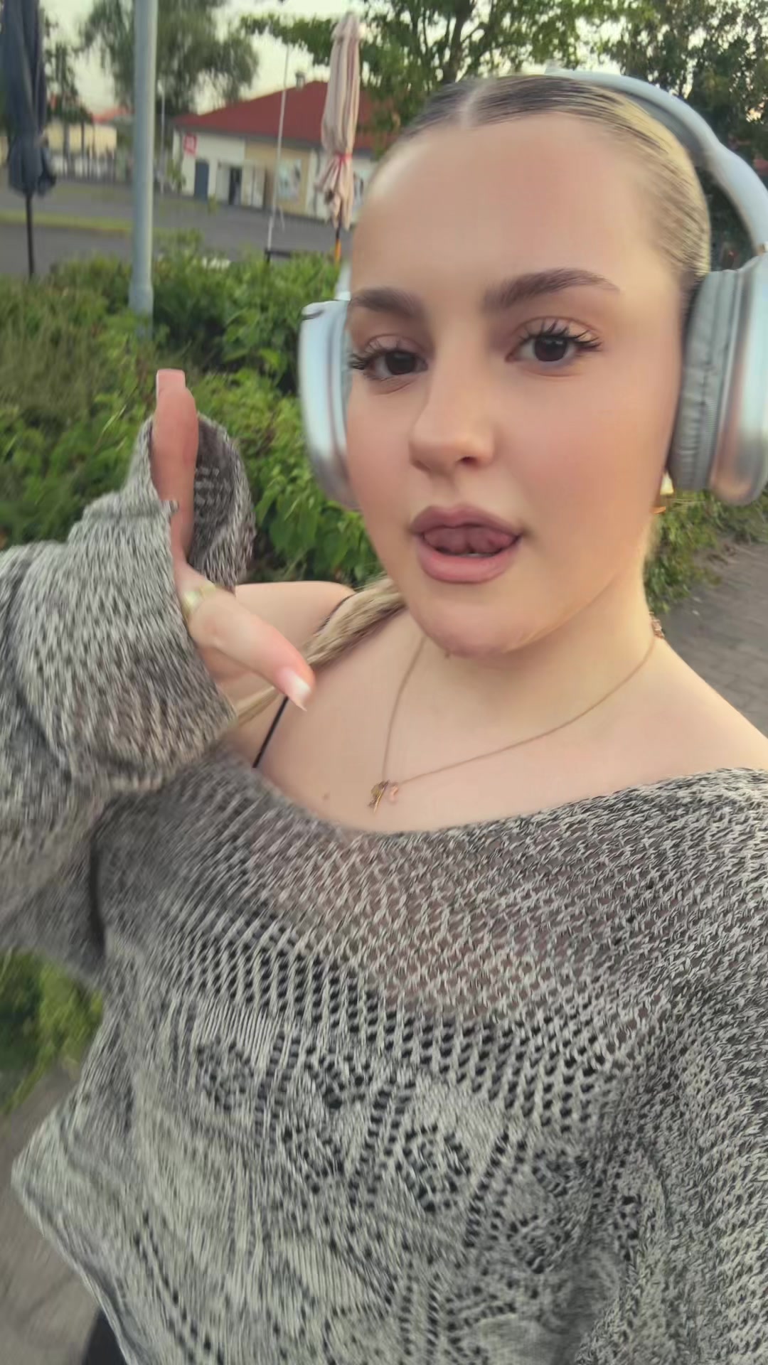 @sarasmnnn