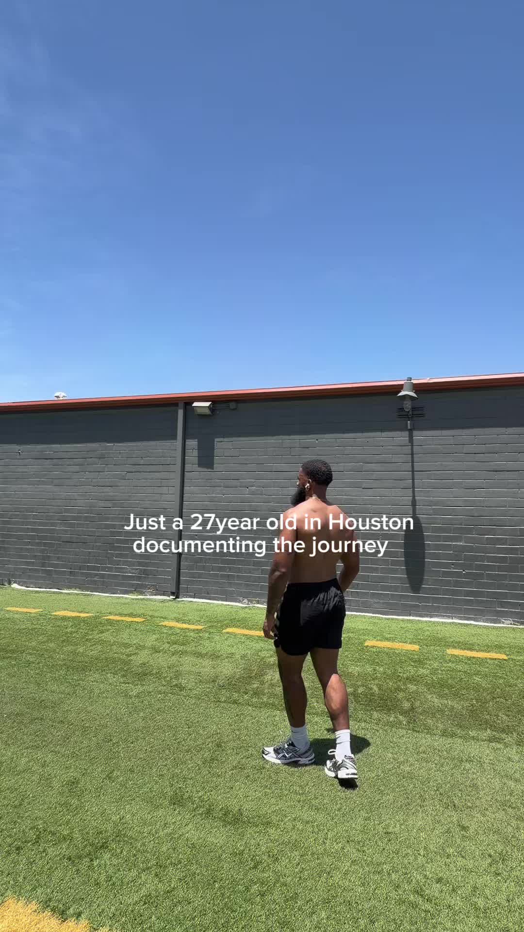 @showtimemoogs