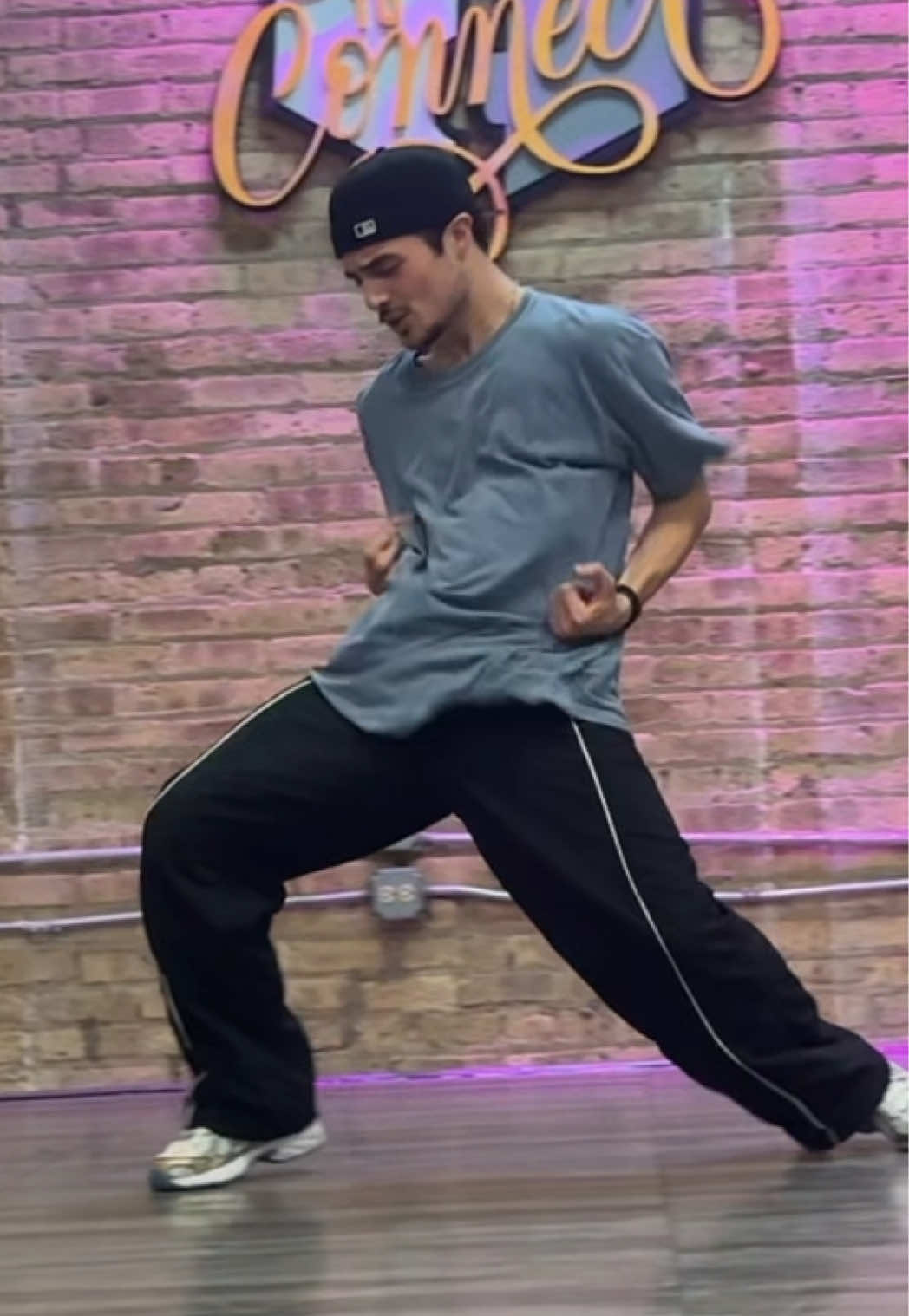 @dancingdom