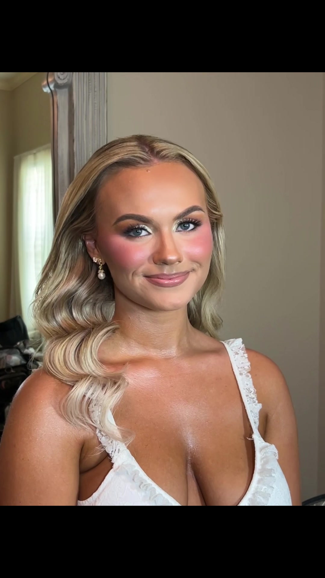 @Amberlyn Holifield|Travel HMUA
