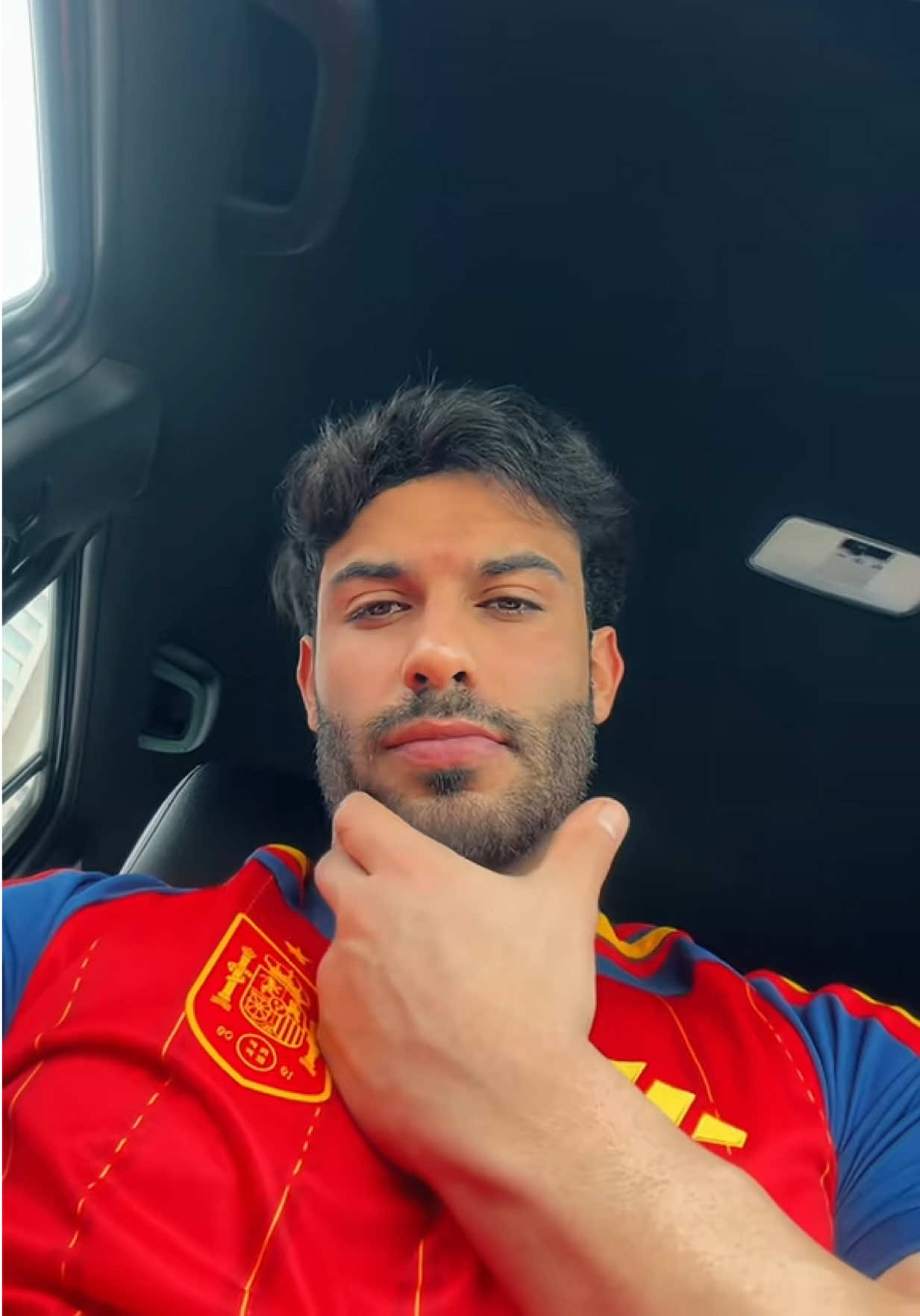 @CLAUS 🐺