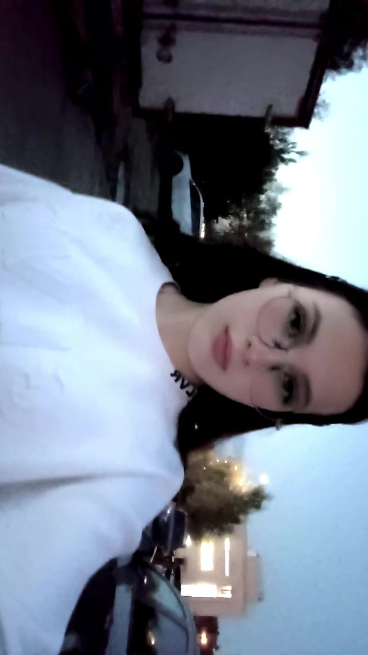 @Эля🥥🪽