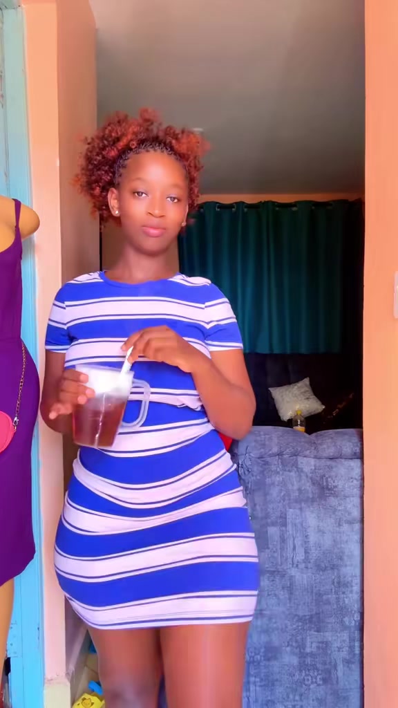 @Rosekwamboka