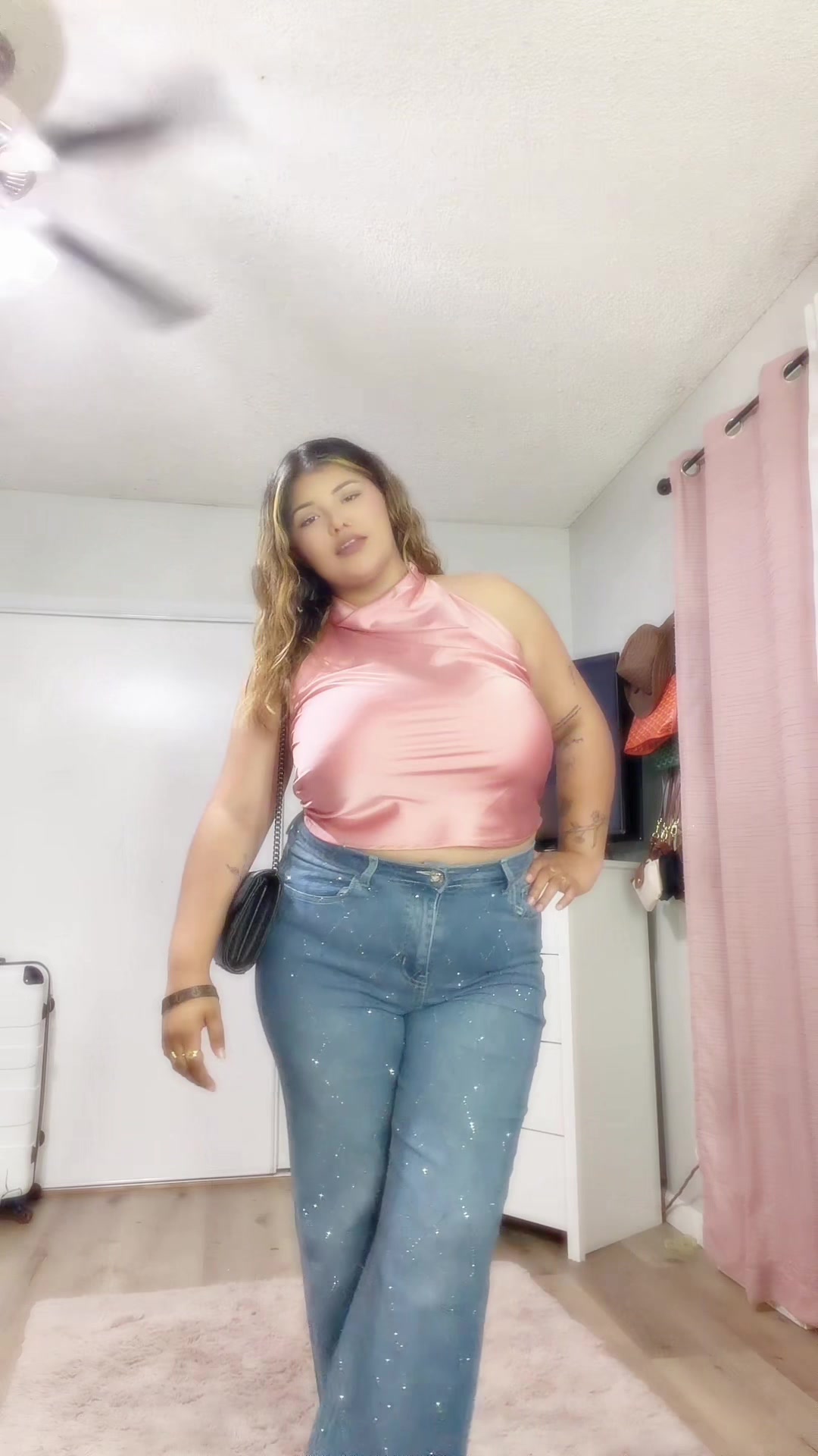 @๐.๐โ