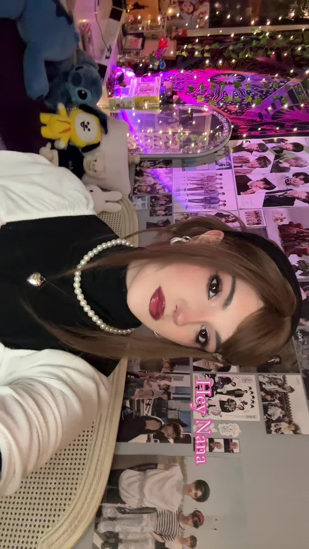 @꩜ Ava.ᐟ>ᴗ<