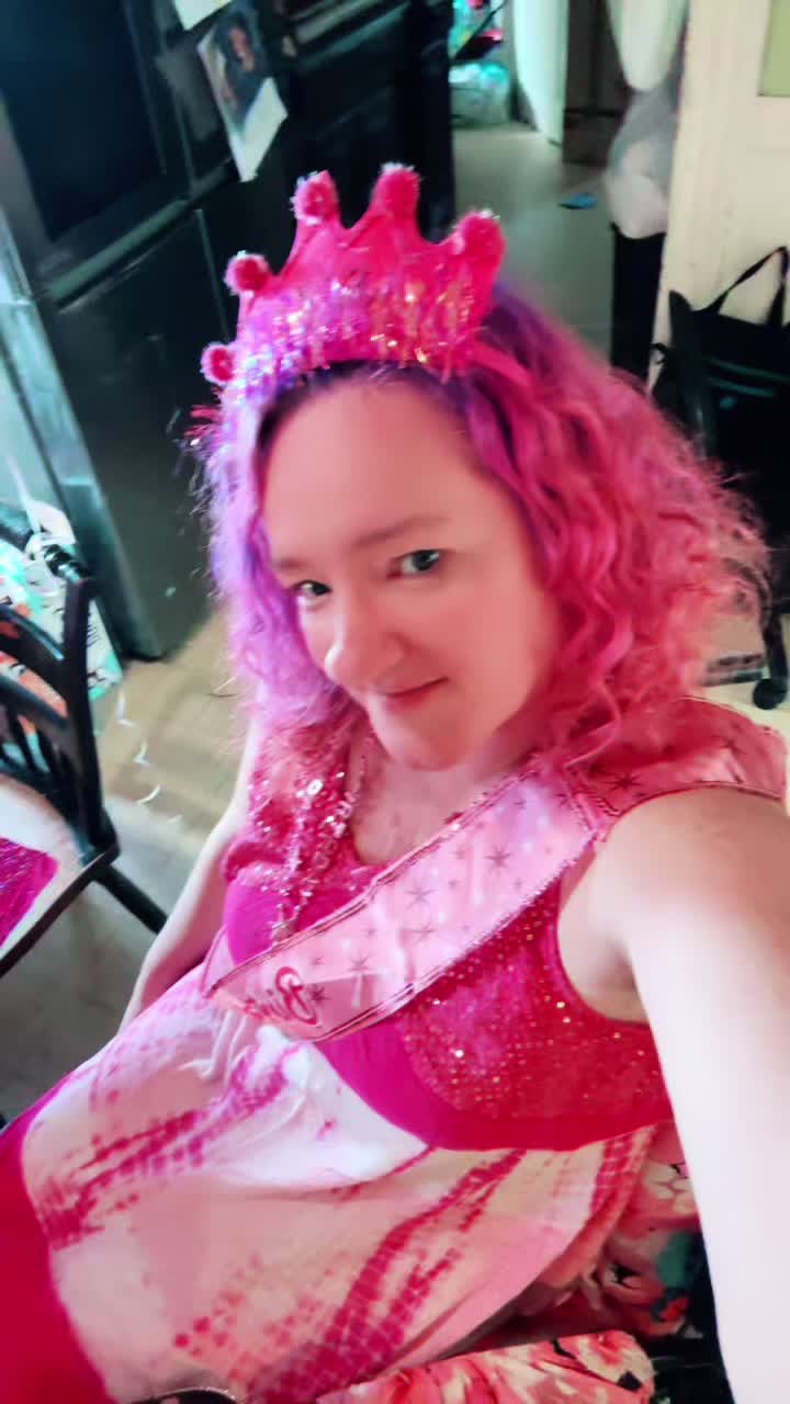 @thatgirlkellonwheels