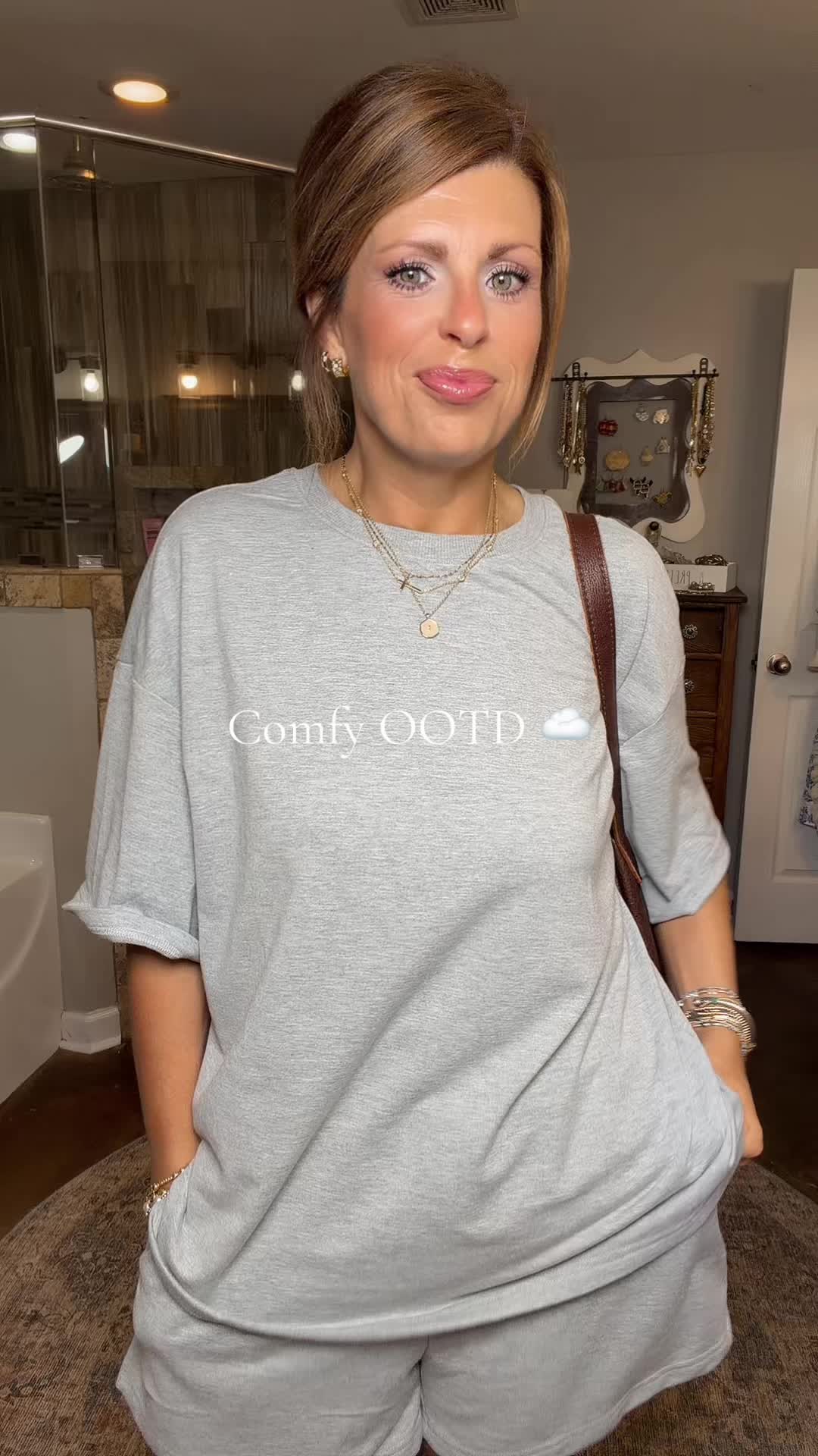 @Becca 🤟🏼Faith&bull;Family&bull;Fashion