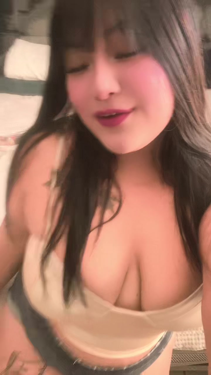 @Mitzy Morales😚👑