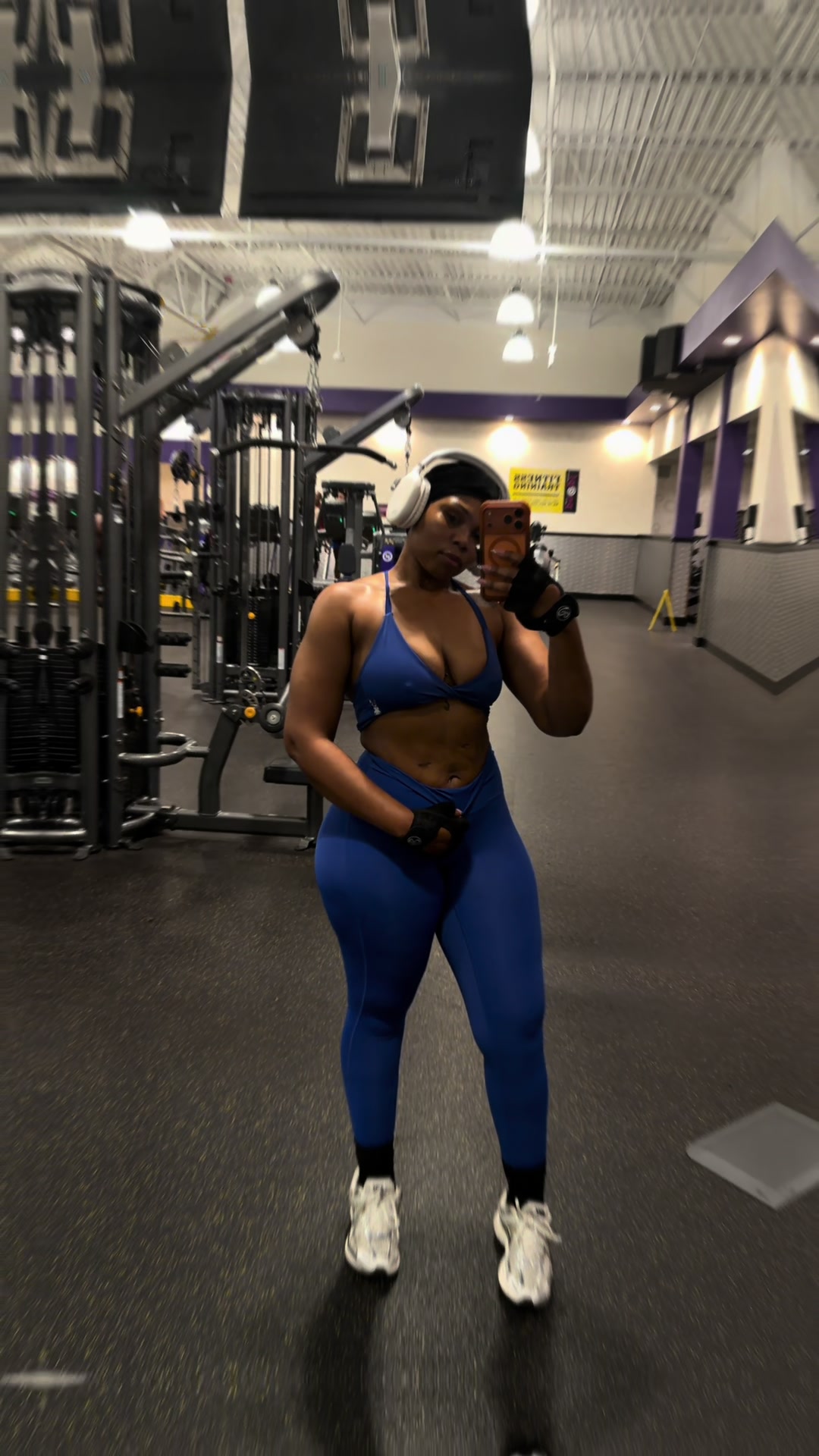 @iamrosellaj