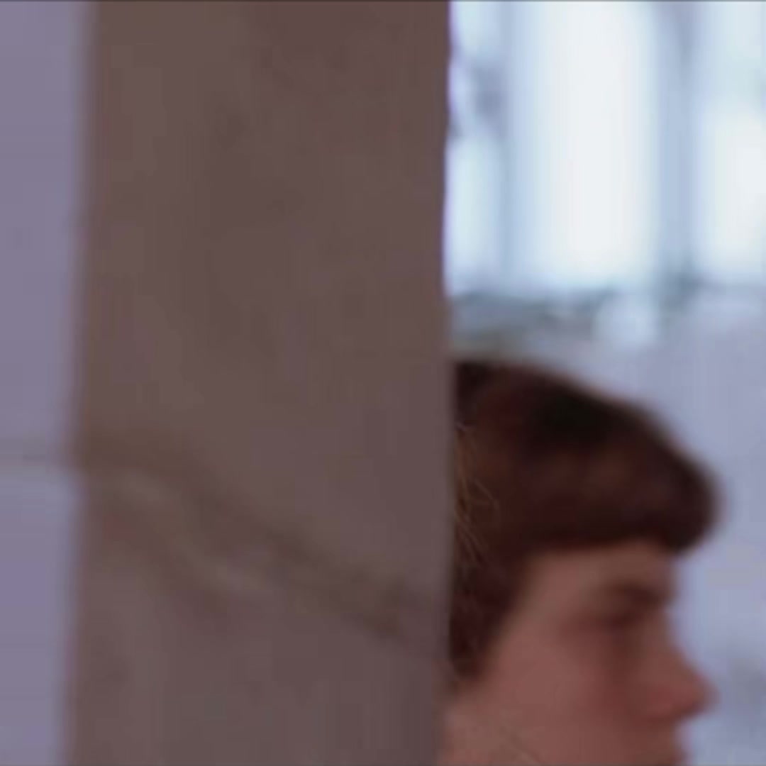 @…