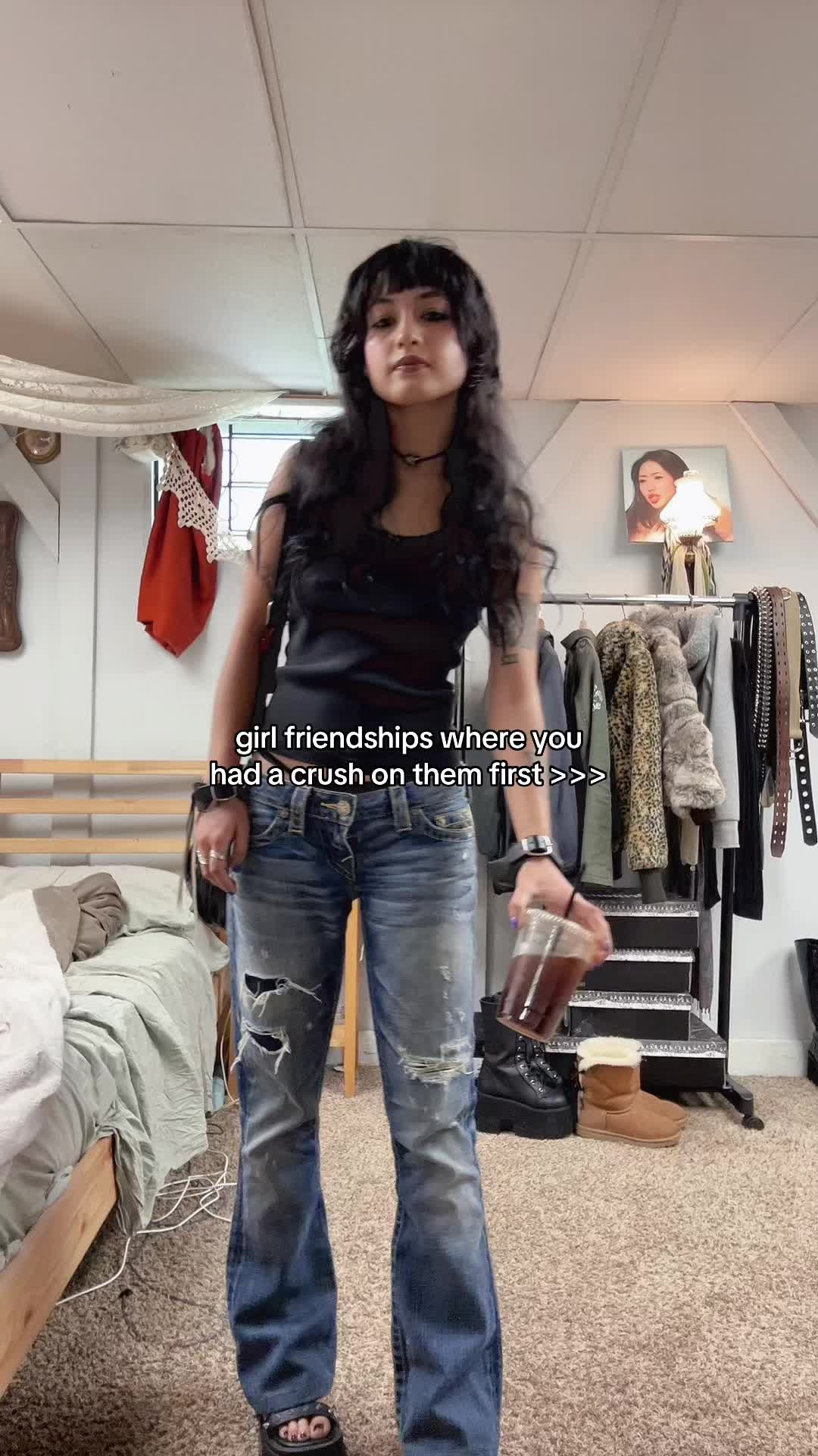 @ismariika_
