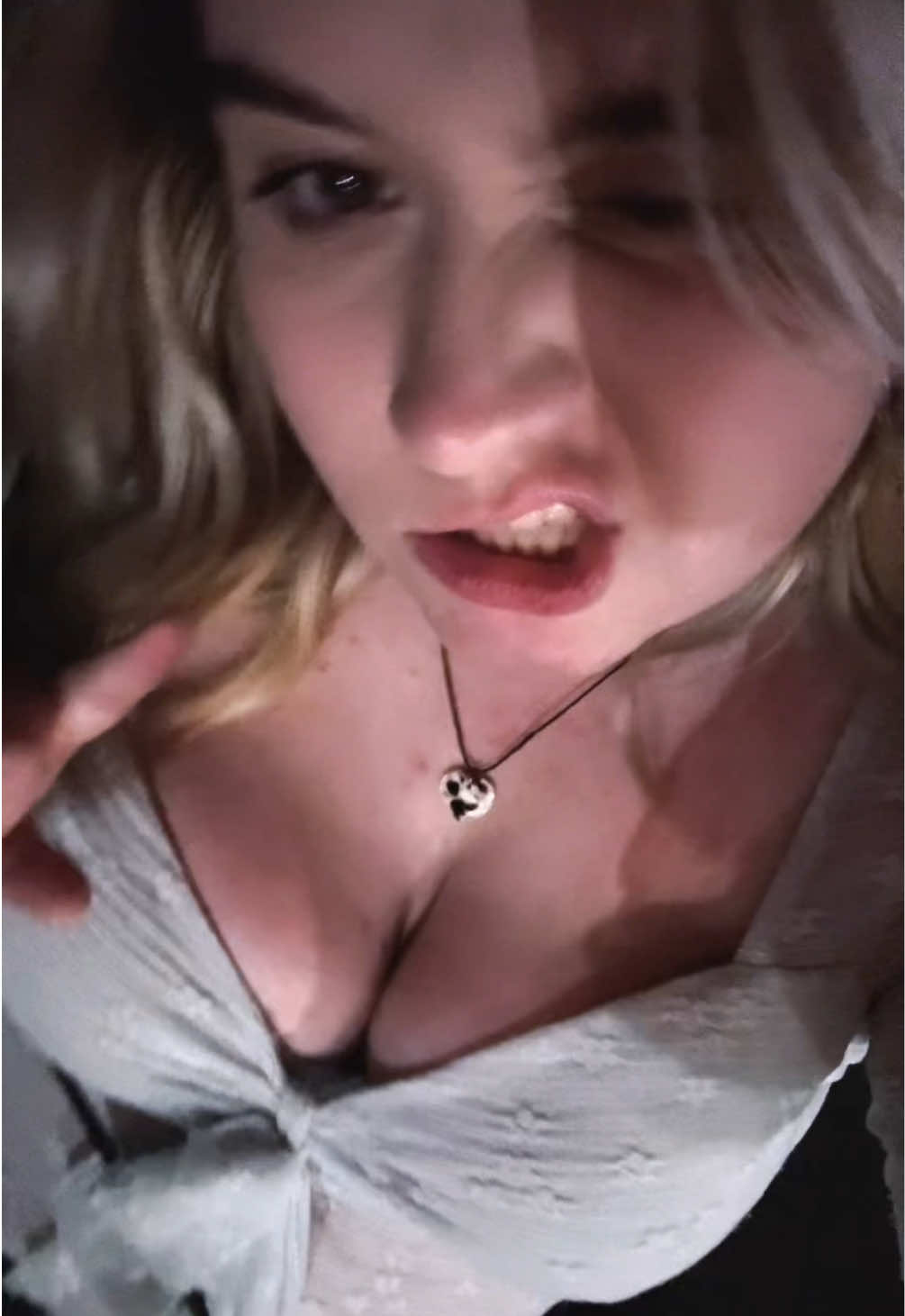 @EM