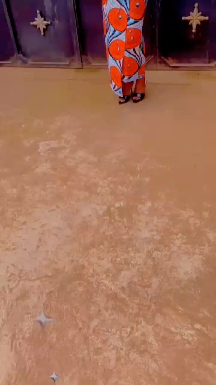@Nene Kahindo