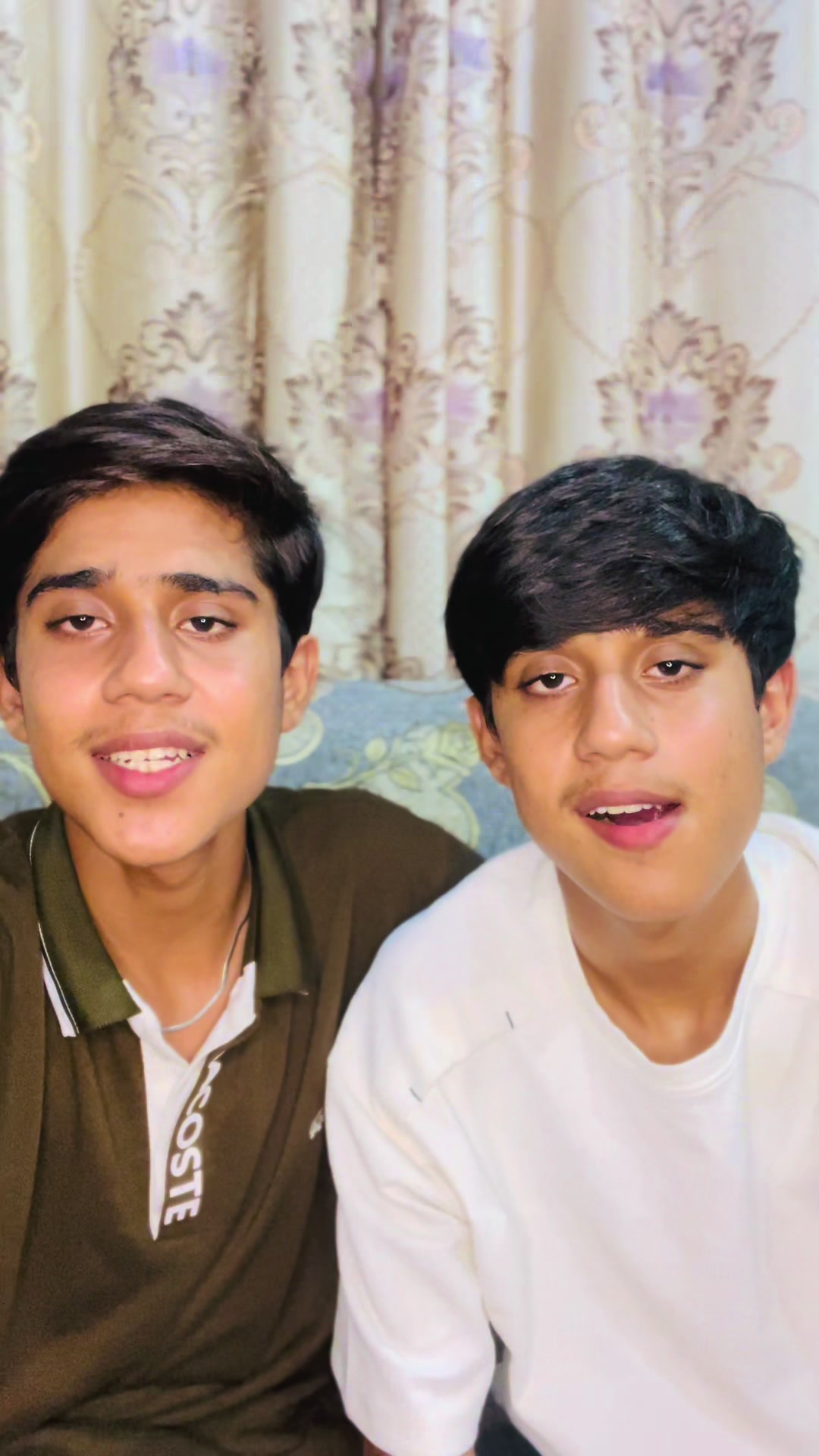 @♥️Twins👬 is live