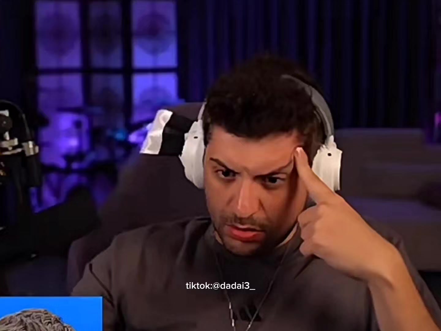 @𝗗𝗔𝗗𝗔 ⧗