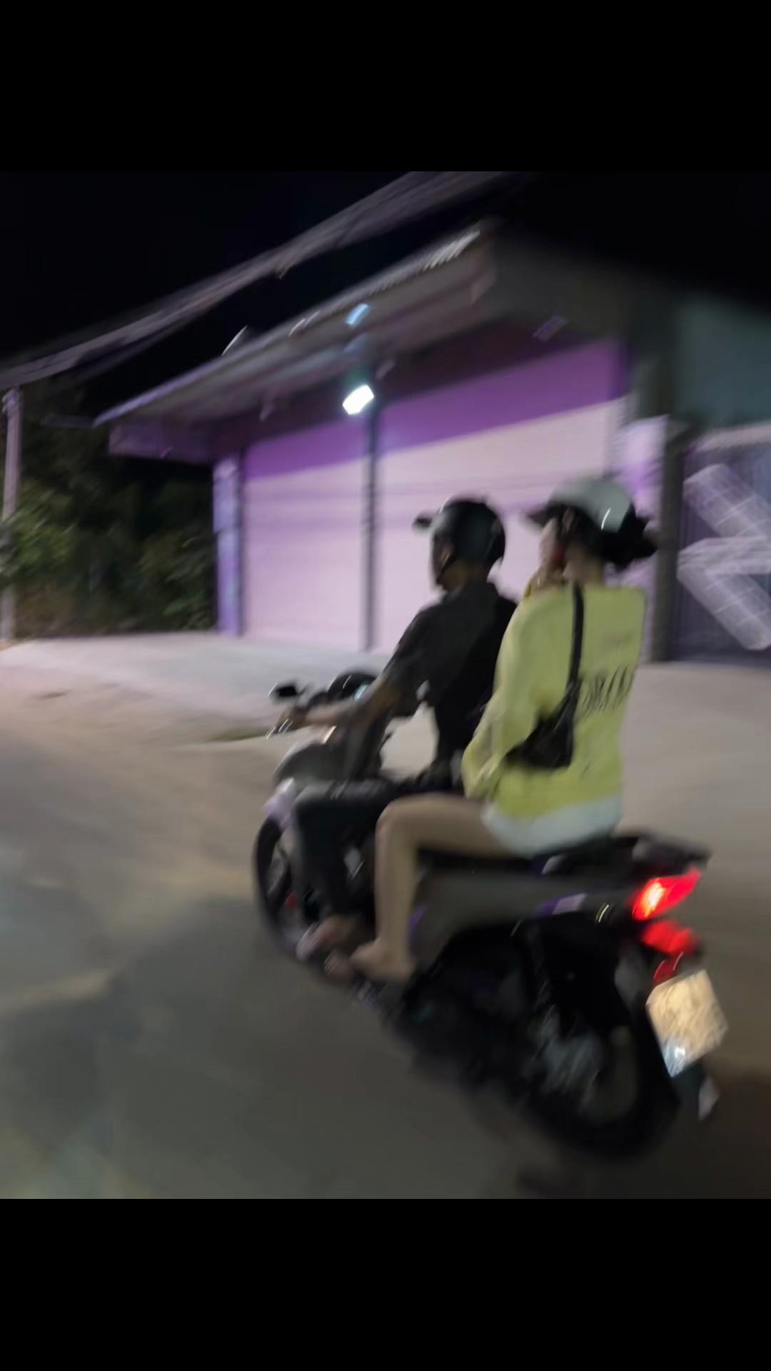 @Mặt Trời Nhỏ