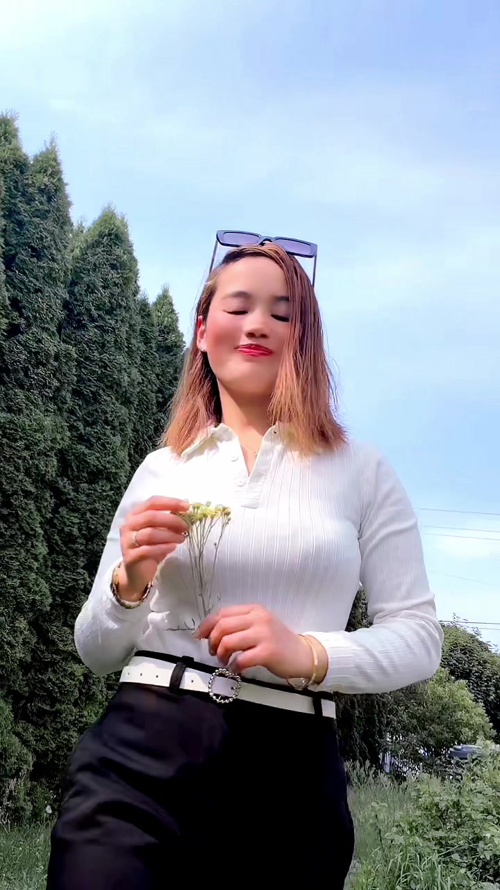 @Isha Mgrne🇵🇱🍃