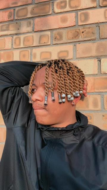 @Nikka la Lekompo