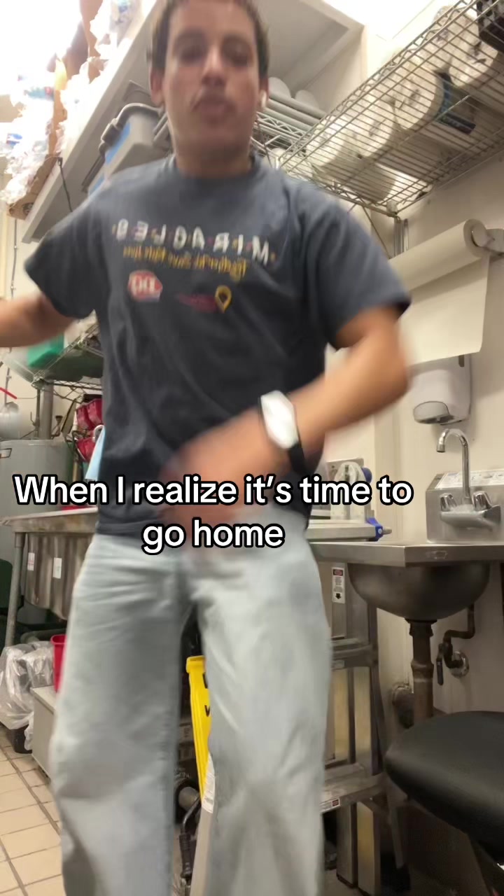 @🕸️