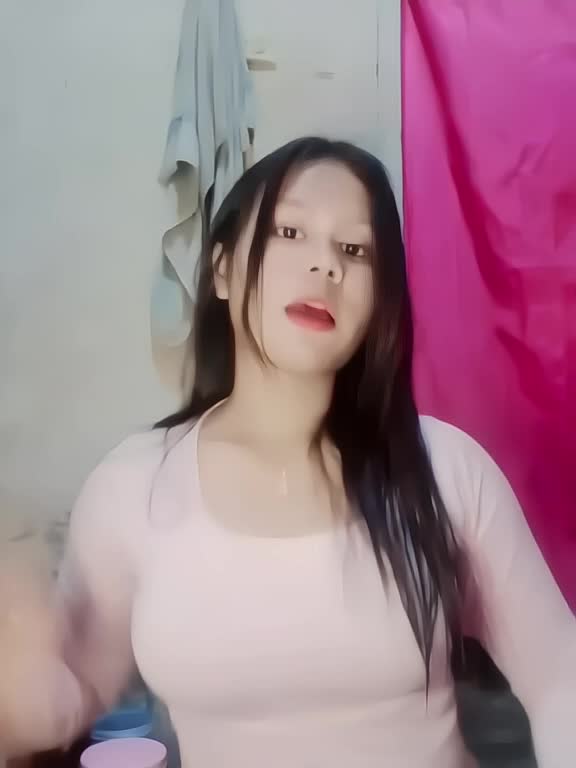 @hi,ini Lia