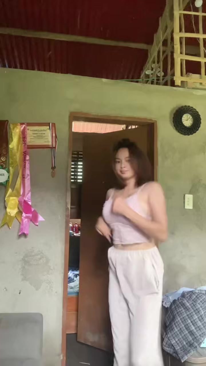 @alexandra