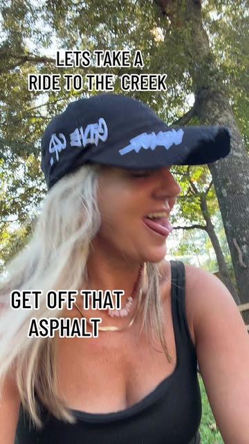 @SMALLTOWN southern girl