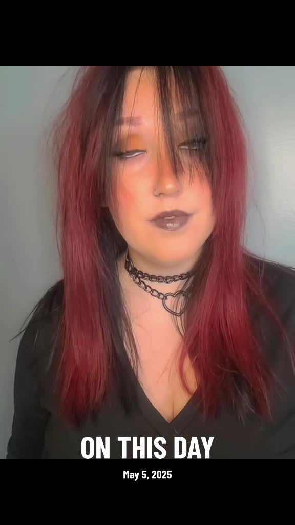 @Dezzyraii 🖤