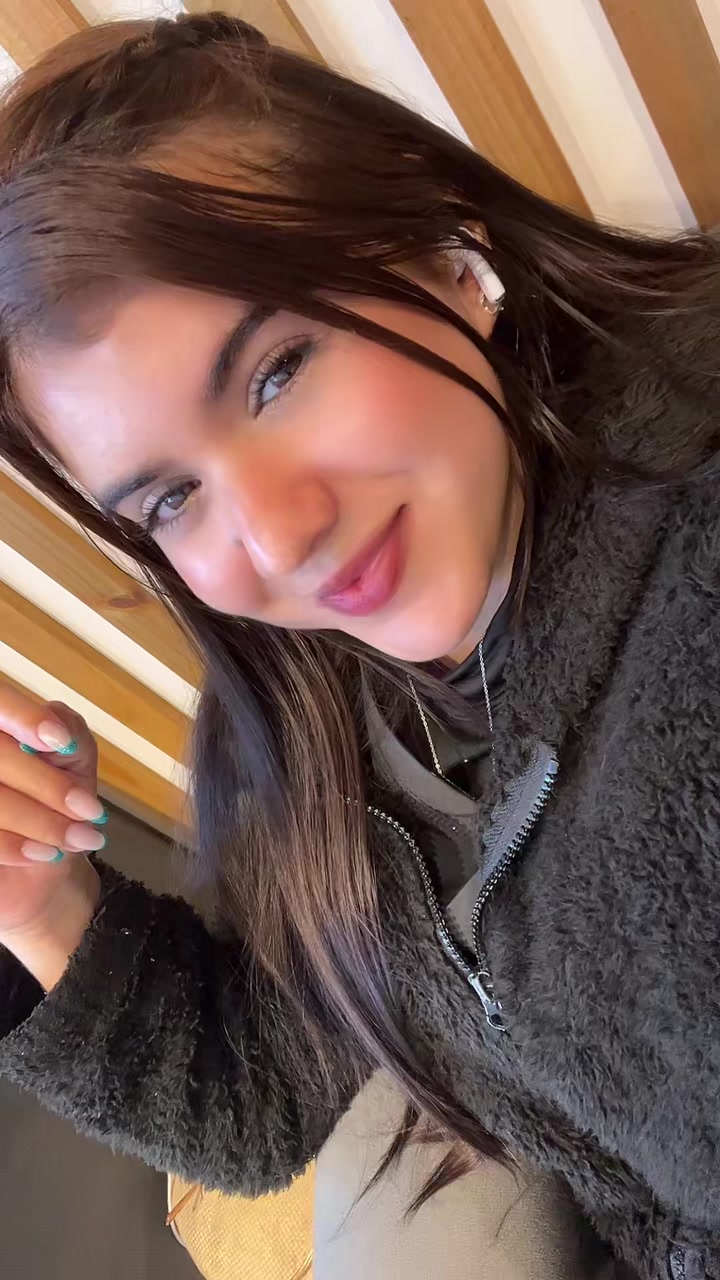 @Melanie 🌹