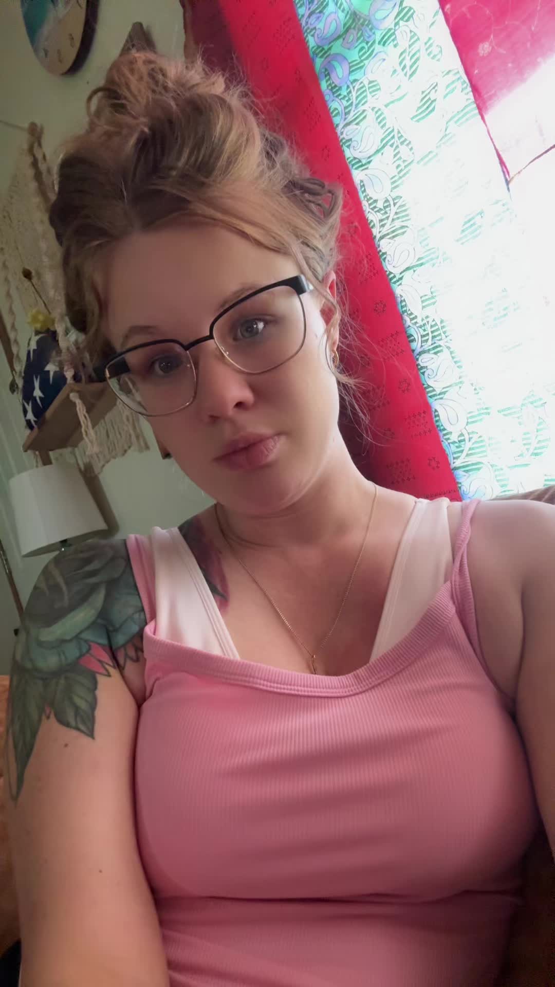 @MommaKae